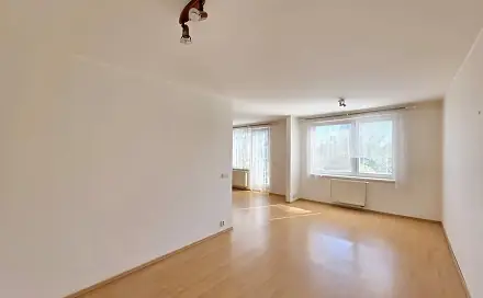 Prodej bytu 1+1 45 m², Ve slatinách, Praha 10 - Záběhlice