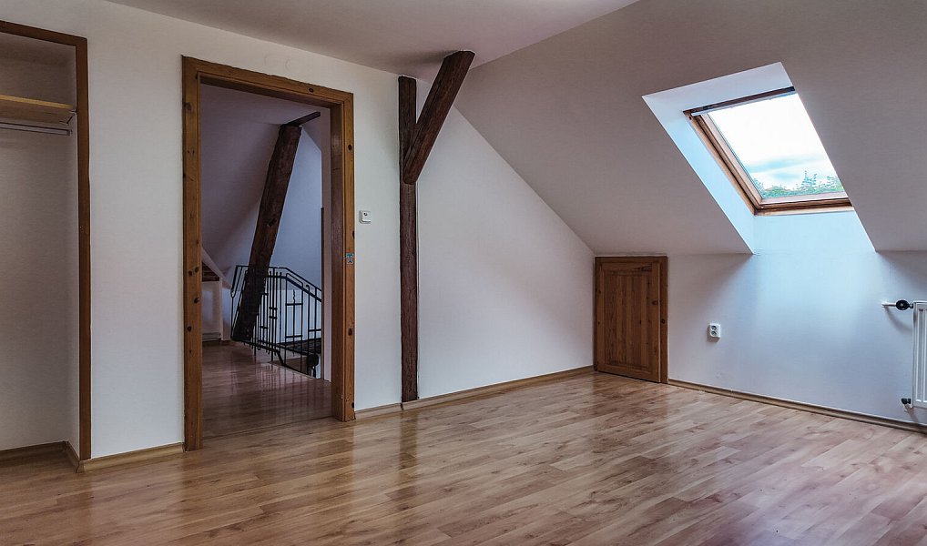 Prodej domu 140 m² s pozemkem 737 m², Polička – náhled fotky 11