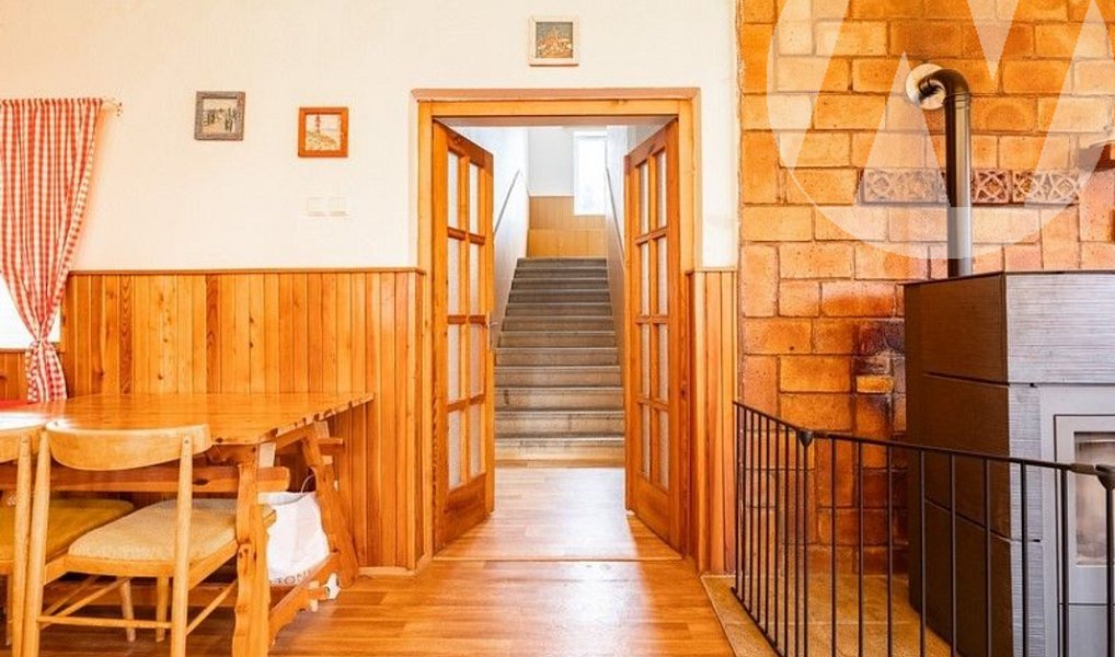 Prodej domu 260 m² s pozemkem 939 m², Ktiš – náhled fotky 7