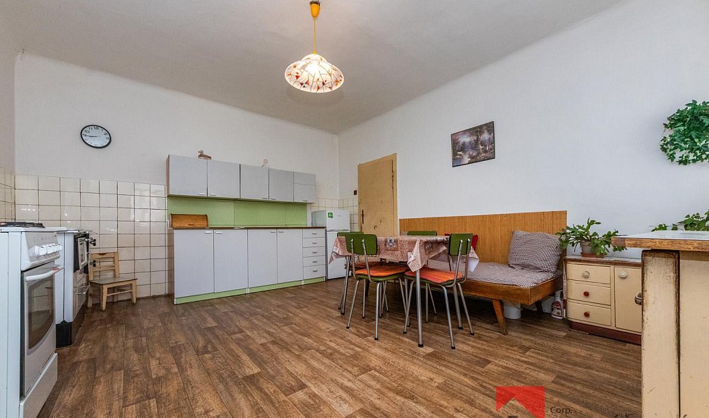 Prodej domu 322 m² s pozemkem 498 m², Nová Ves – náhled fotky 9