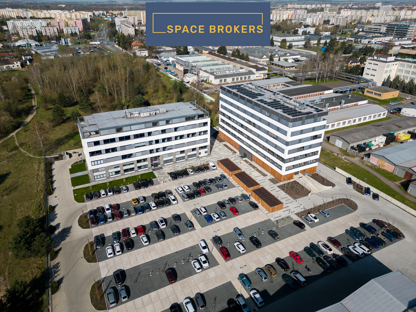 Pronájem kanceláře 250 m²