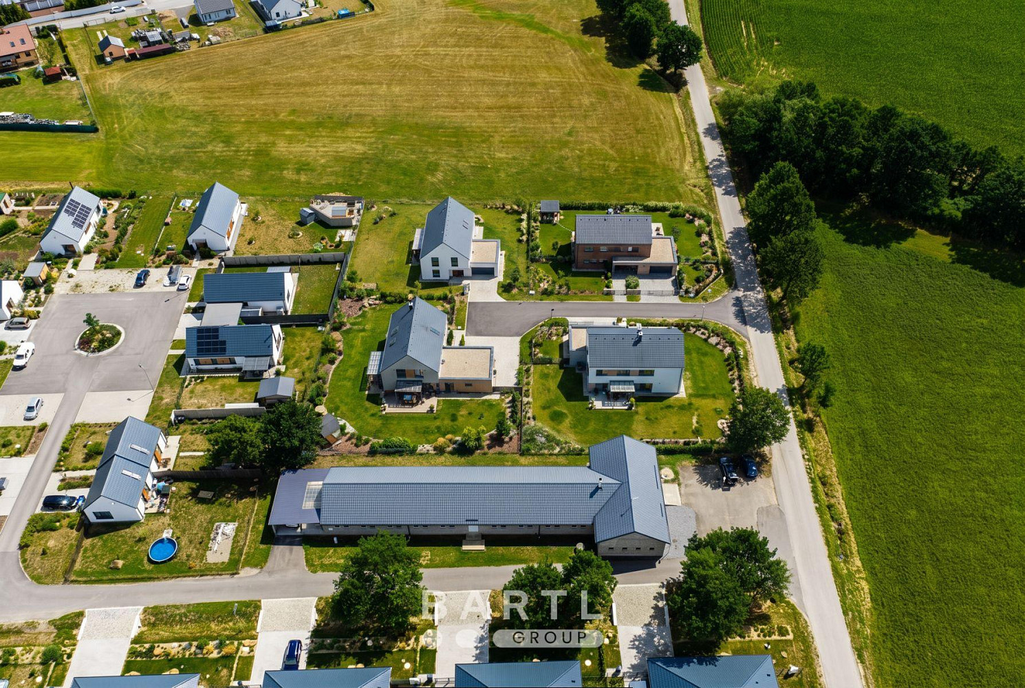 Prodej stavebního pozemku 1 070 m² – fotografie 4