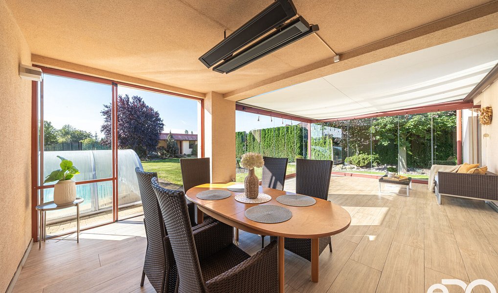 Prodej domu 340 m² s pozemkem 970 m², Kosořice – náhled fotky 26