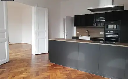 Prodej bytu 4+kk 93 m², Ostrovského, Praha 5 - Smíchov