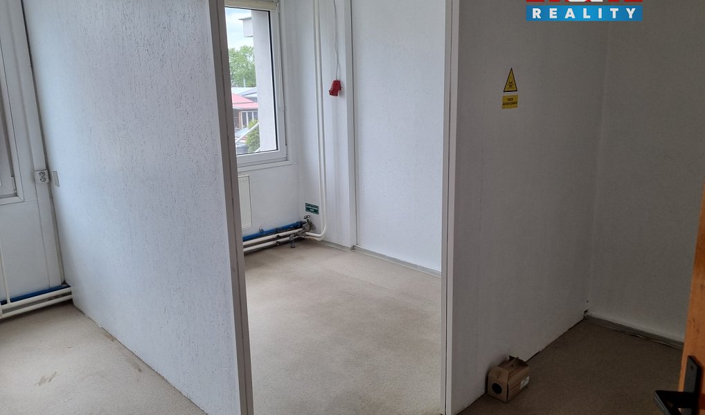 Pronájem obchodních prostor 336 m², Jihlava – náhled fotky 17