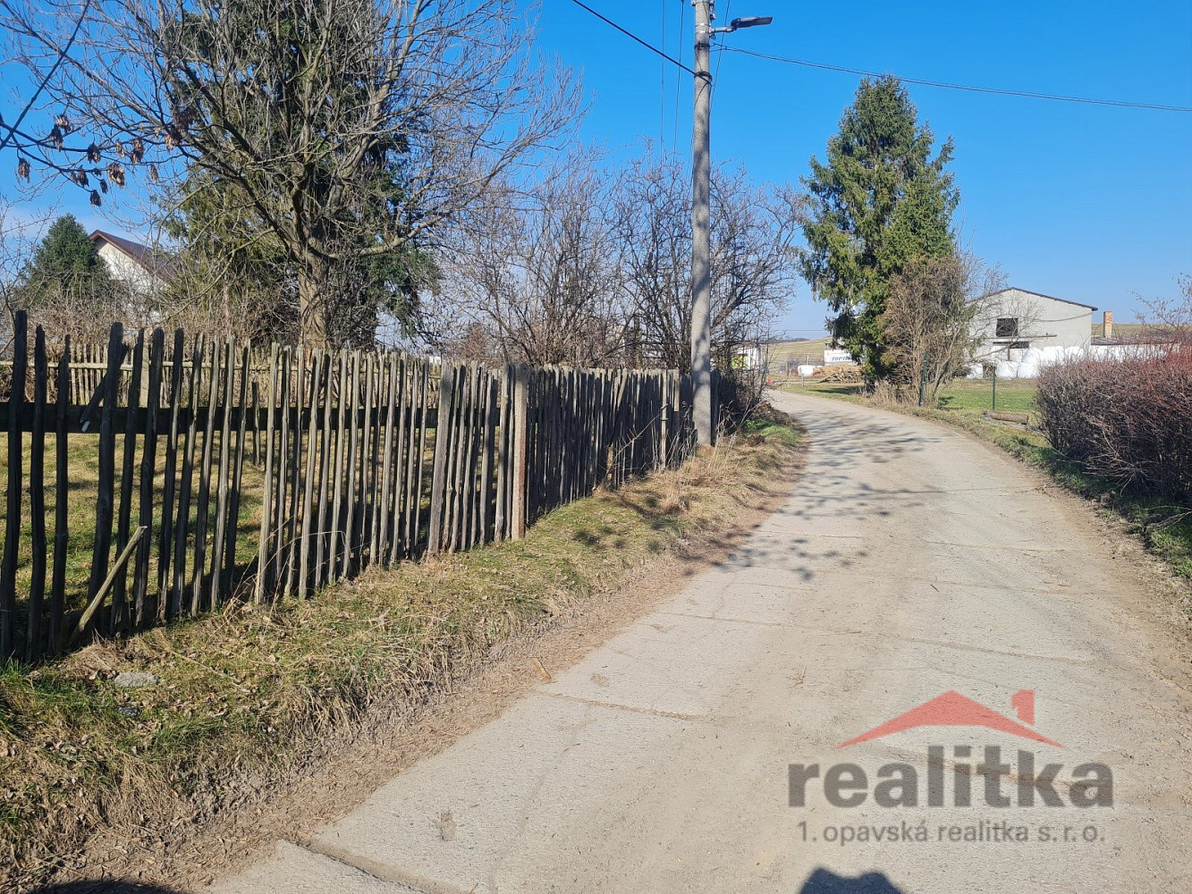 Prodej stavebního pozemku 859 m² – fotografie 4