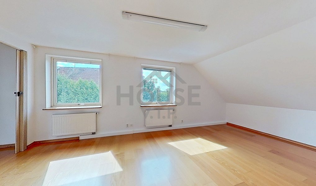 Prodej domu 113 m² s pozemkem 691 m², Praha – náhled fotky 5