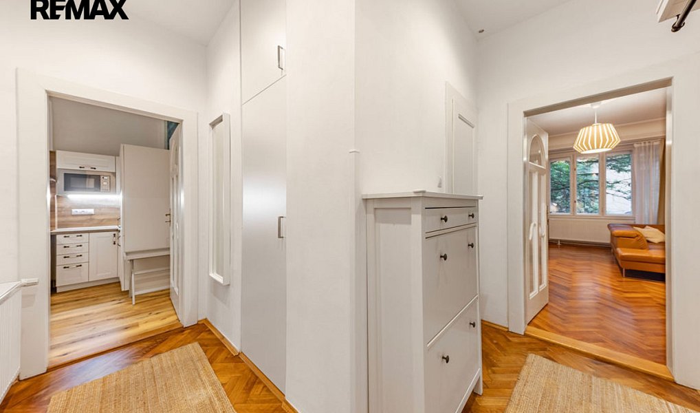 Prodej bytu 4+1 133 m², Praha – náhled fotky 21