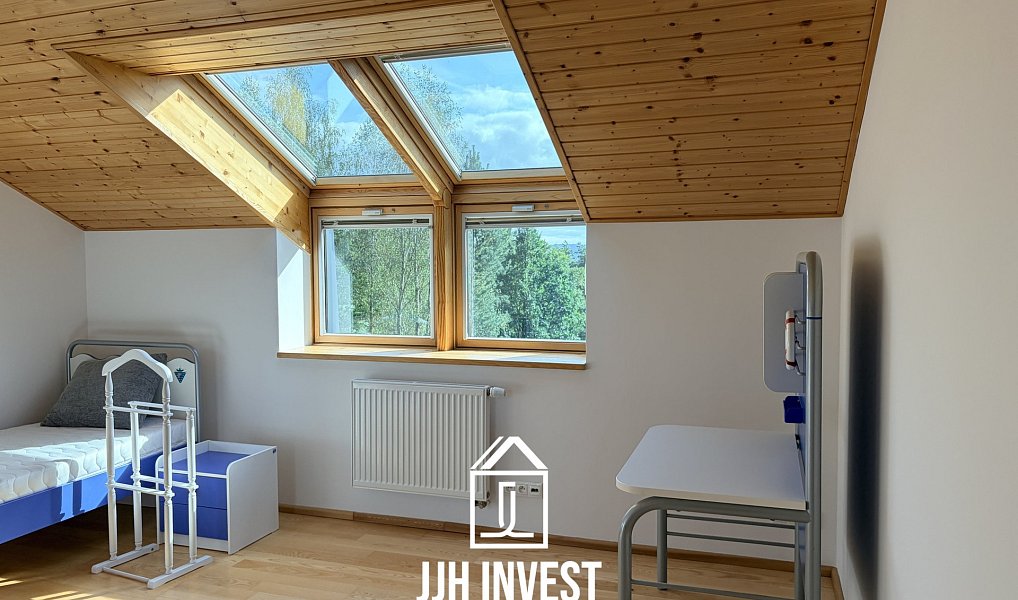 Pronájem domu 279 m² s pozemkem 665 m², Liberec – náhled fotky 11