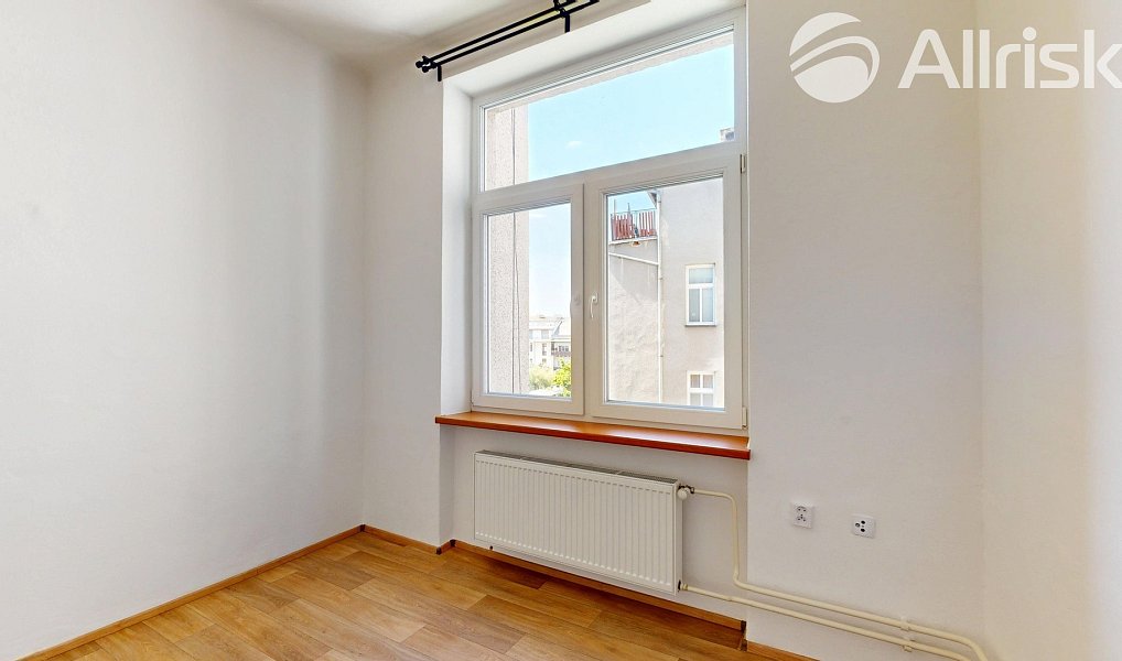 Pronájem bytu 2+1 72 m², Opava – náhled fotky 8