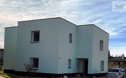 Pronájem bytu 2+kk 43 m², Přeloučská, Pardubice - Staré Čívice