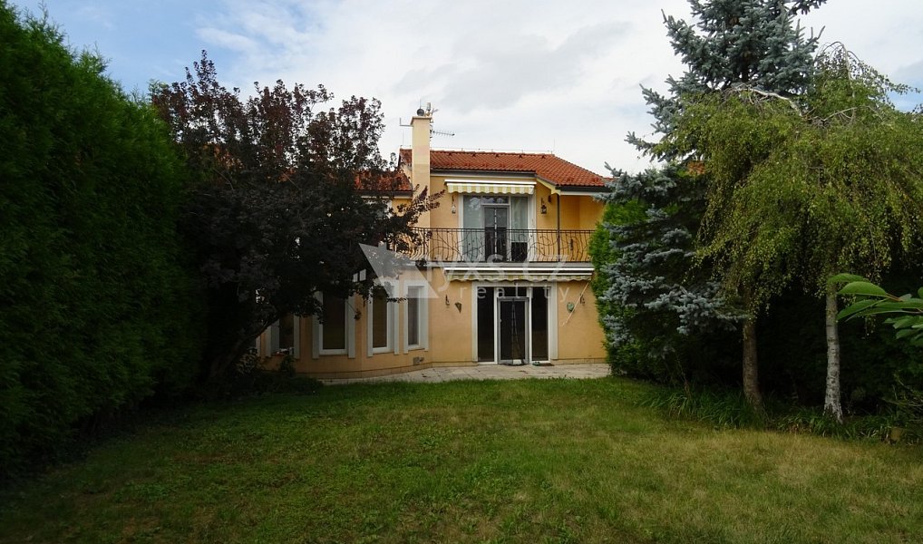 Prodej domu 212 m² s pozemkem 471 m², Jeneč – náhled fotky 21