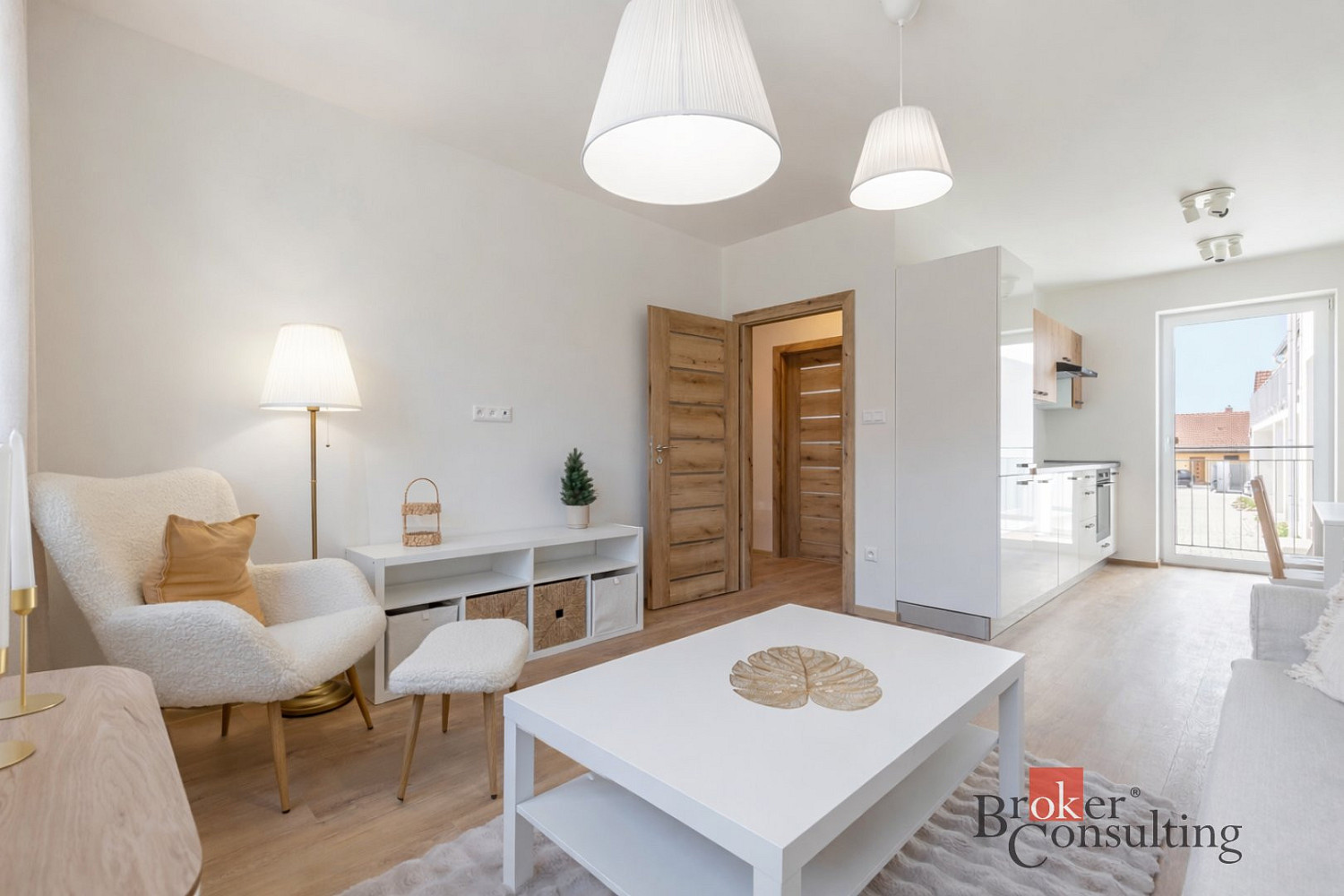 Pronájem bytu 2+kk 50 m² – fotografie 3