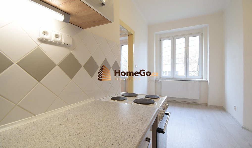 Pronájem bytu 2+kk 47 m², Praha – náhled fotky 2
