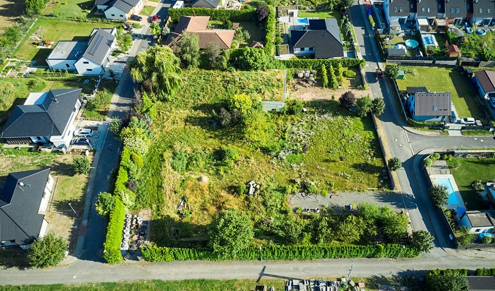 Prodej stavebního pozemku 1 377 m², Tršice – náhled fotky 12