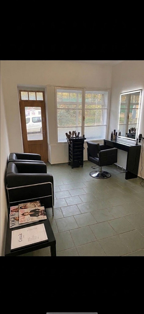 Pronájem obchodních prostor 20 m²