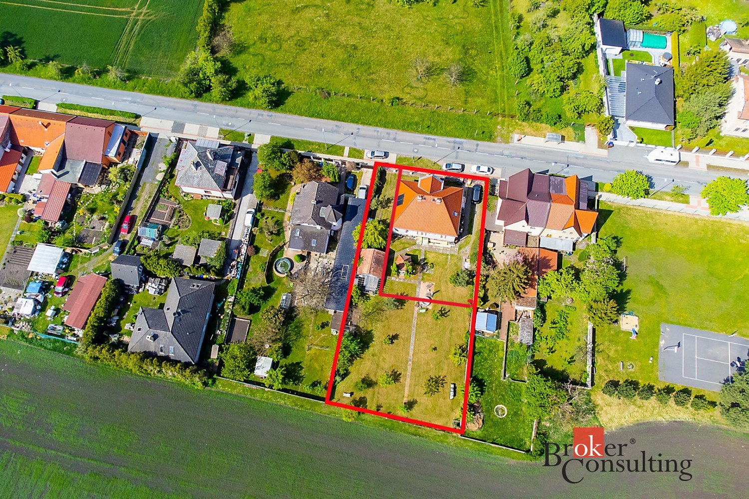 Prodej domu 228 m² s pozemkem 700 m² – fotografie 4