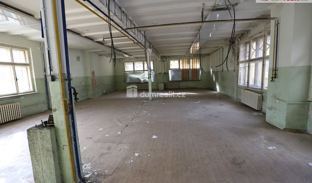 Prodej komerčního objektu (jiného typu) 1 600 m², Kraslice – náhled fotky 6