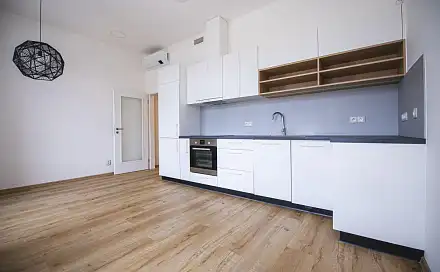Pronájem bytu 1+kk 25 m²