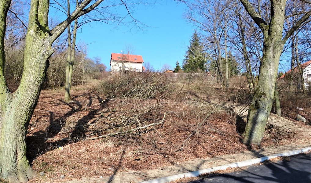 Prodej stavebního pozemku 1 403 m², Nové Strašecí – náhled fotky 3