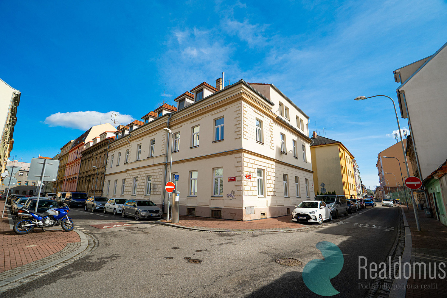 Pronájem bytu 2+kk 57 m² — photo 3