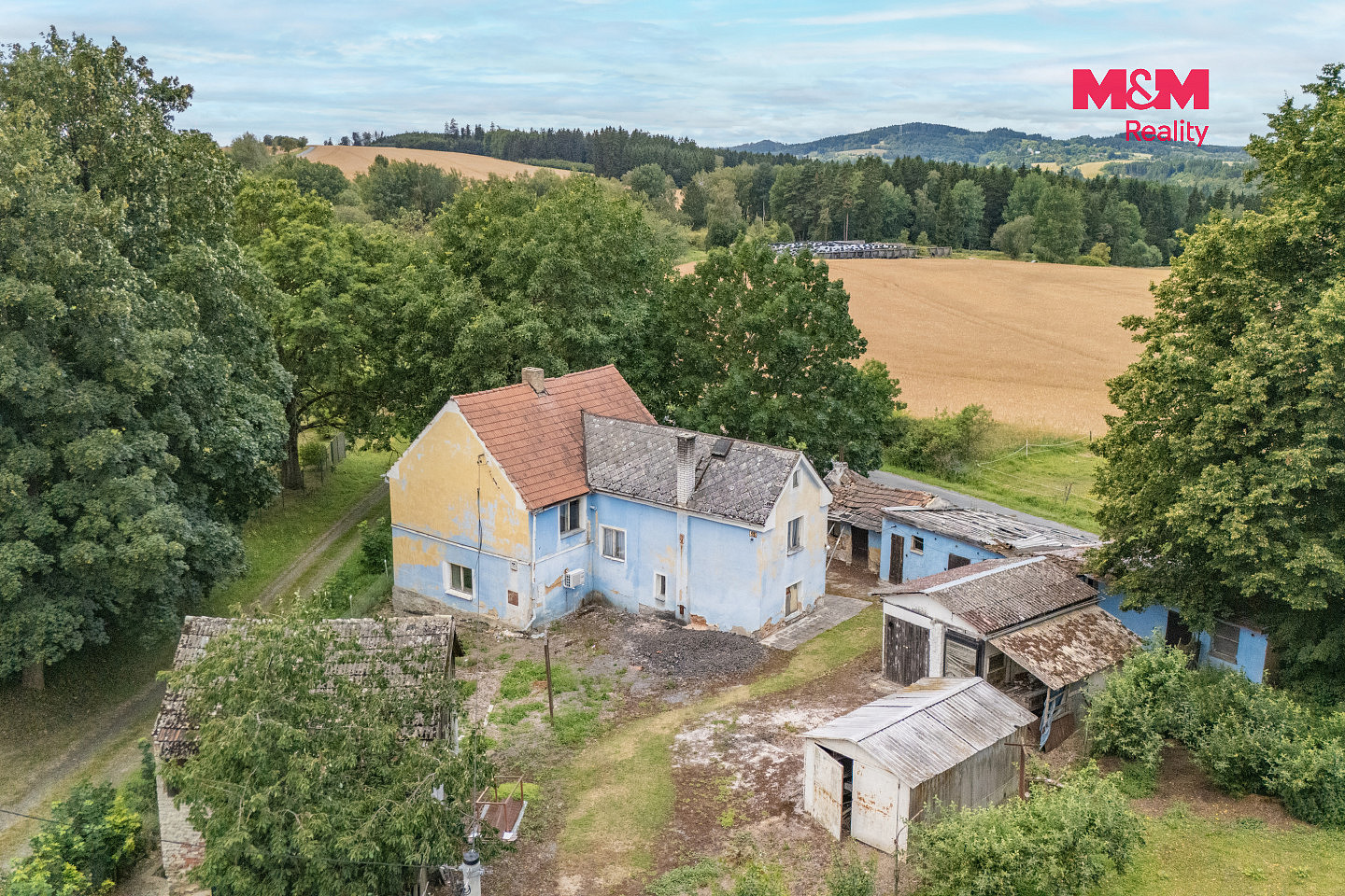 Prodej domu 150 m² s pozemkem 1 243 m² — photo 2
