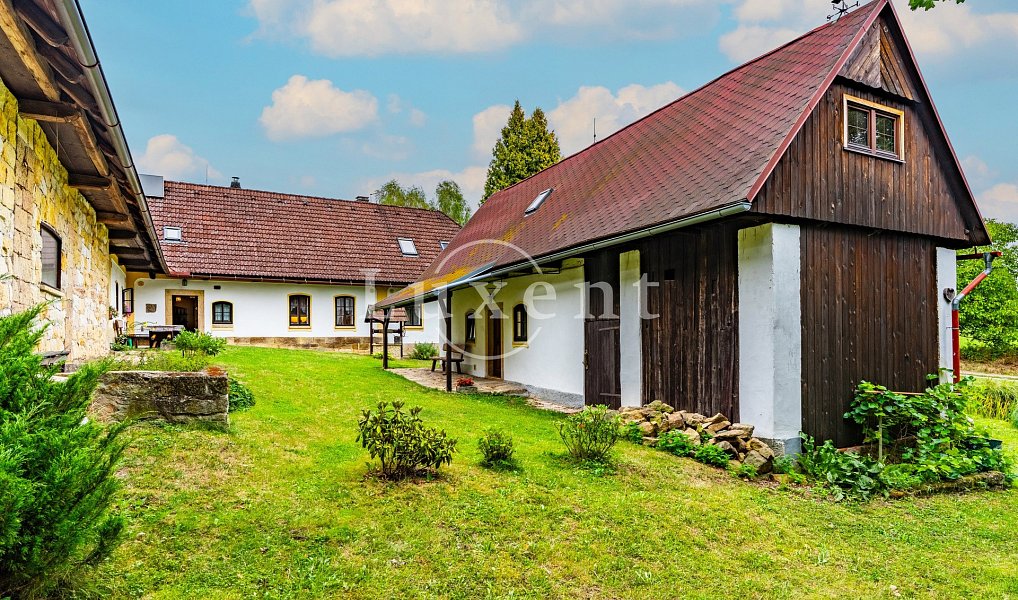 Prodej domu 600 m² s pozemkem 3 100 m², Dvůr Králové nad Labem – náhled fotky 2