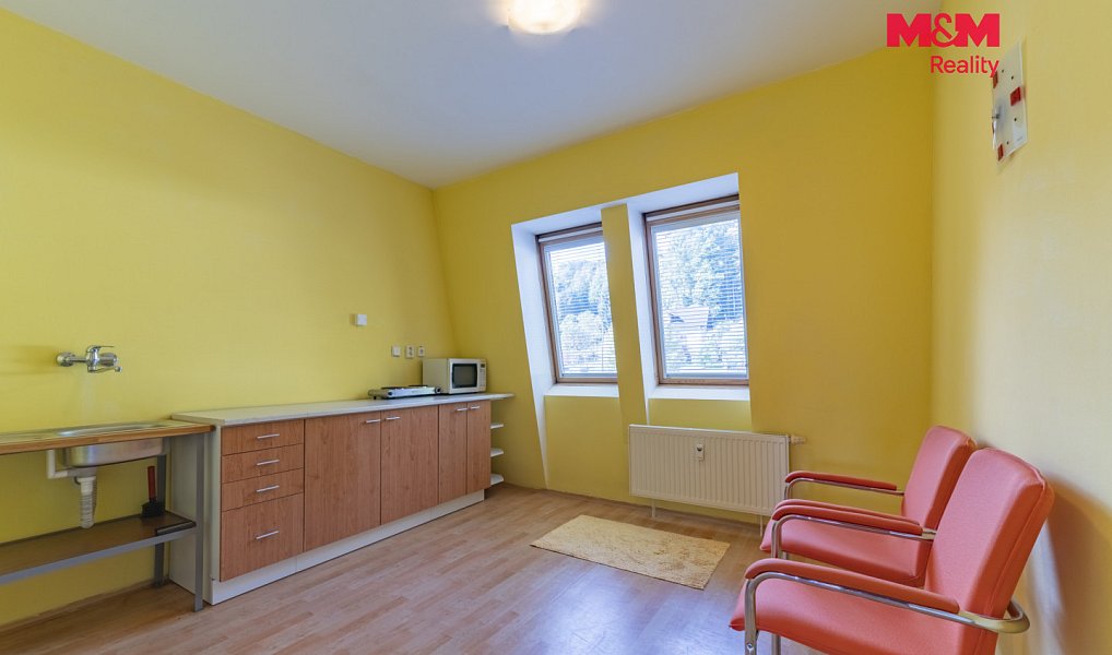 Pronájem bytu 2+1 67 m², Aš – náhled fotky 4