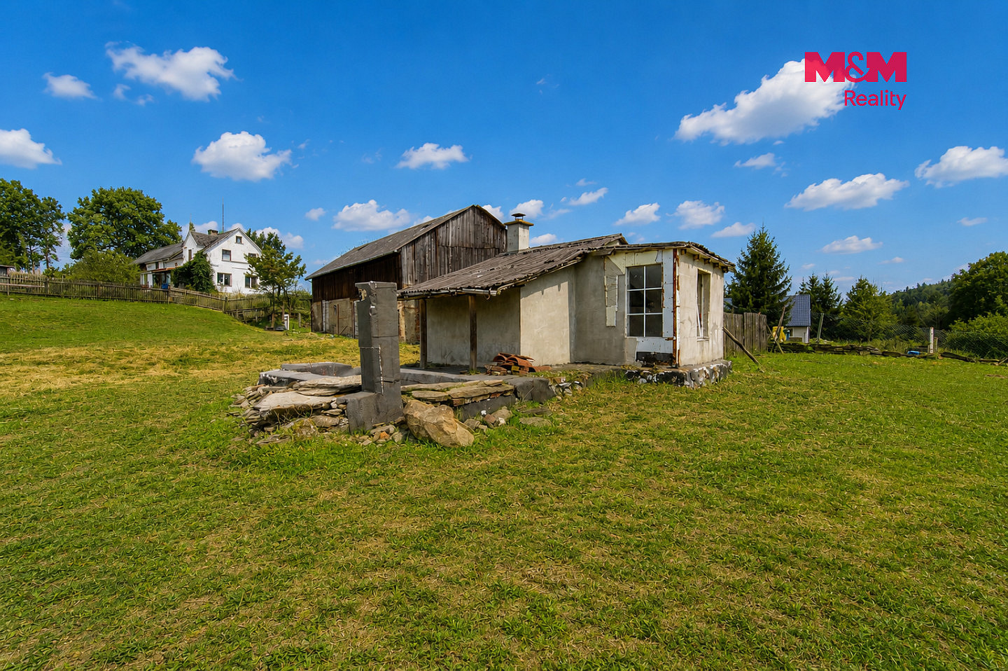 Prodej stavebního pozemku 870 m² – fotografie 3