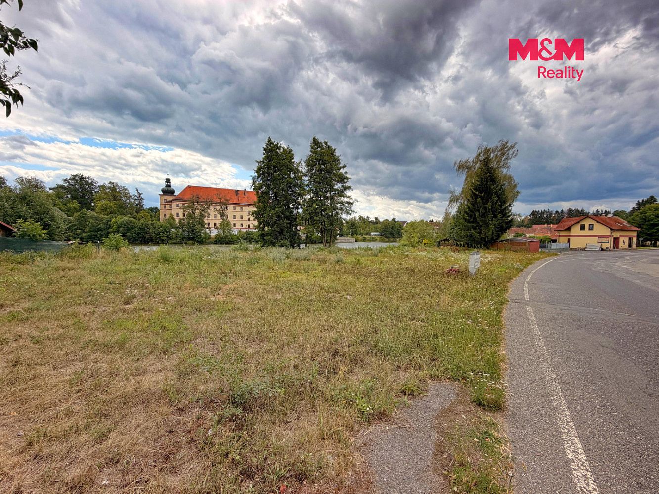 Prodej stavebního pozemku 903 m² – fotografie 2