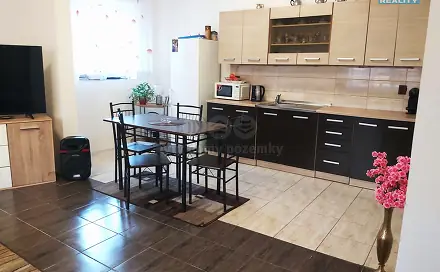 Prodej domu 150 m² s pozemkem 884 m², Kounov, okres Rakovník