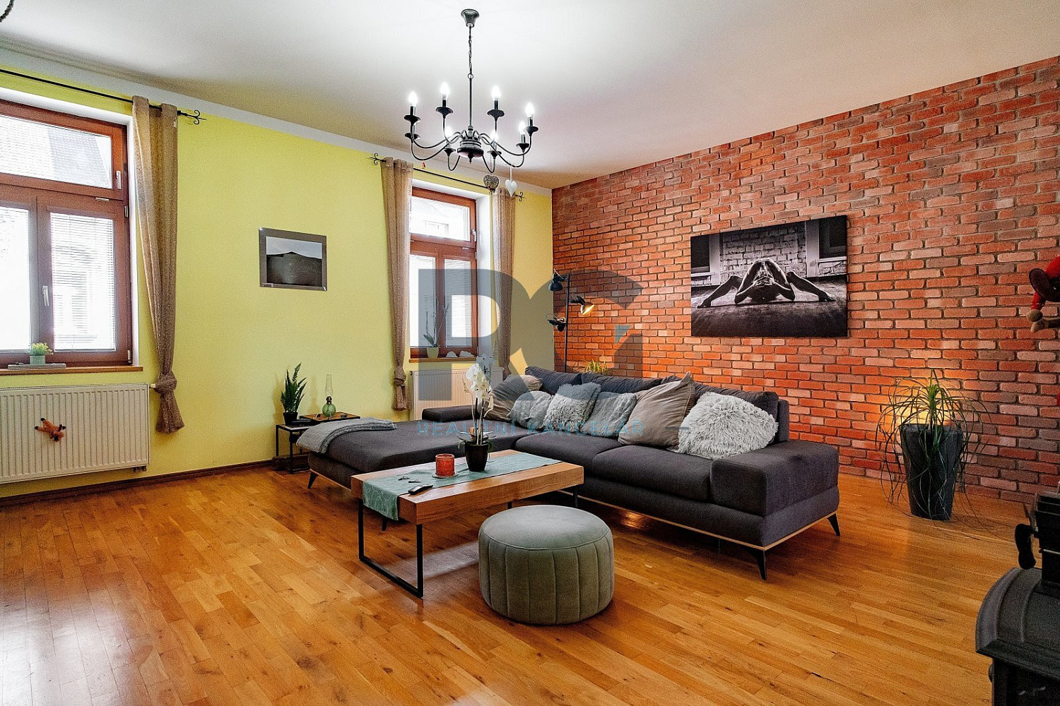 Prodej domu 568 m² s pozemkem 903 m²