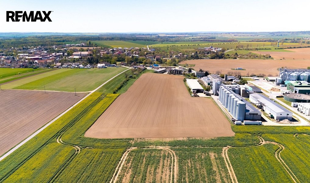 Prodej komerčního pozemku 14 294 m², Hrotovice – náhled fotky 8