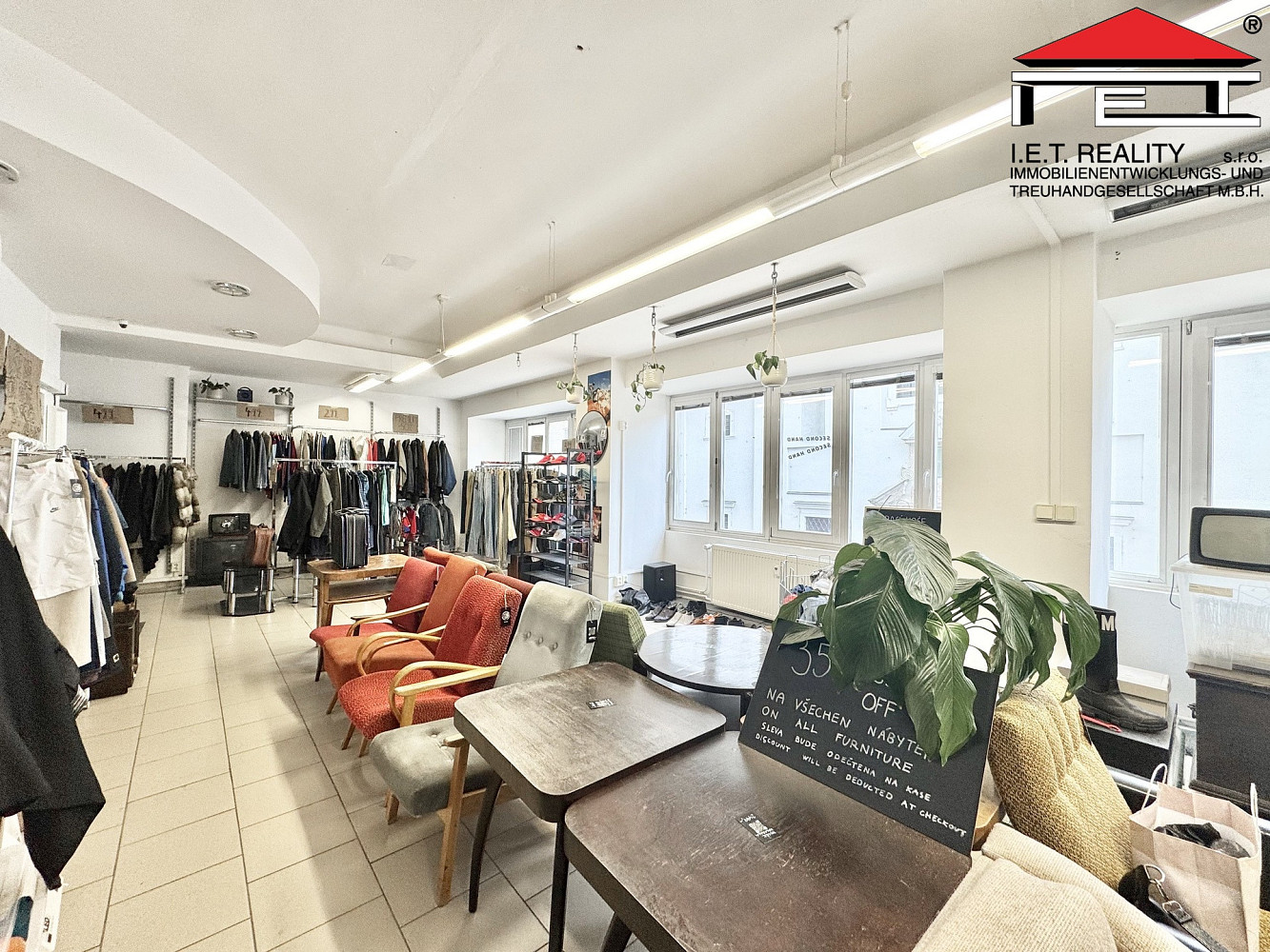Pronájem obchodních prostor 75 m² — photo 2