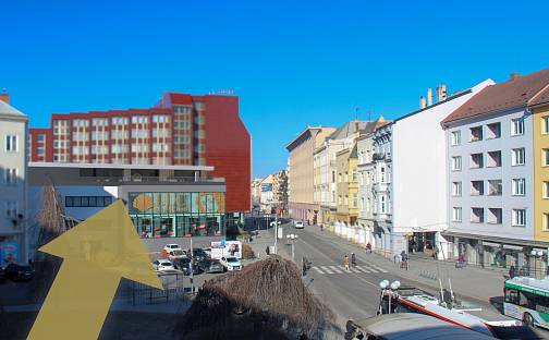 Pronájem kanceláře 185 m², náměstí Republiky, Opava - Město