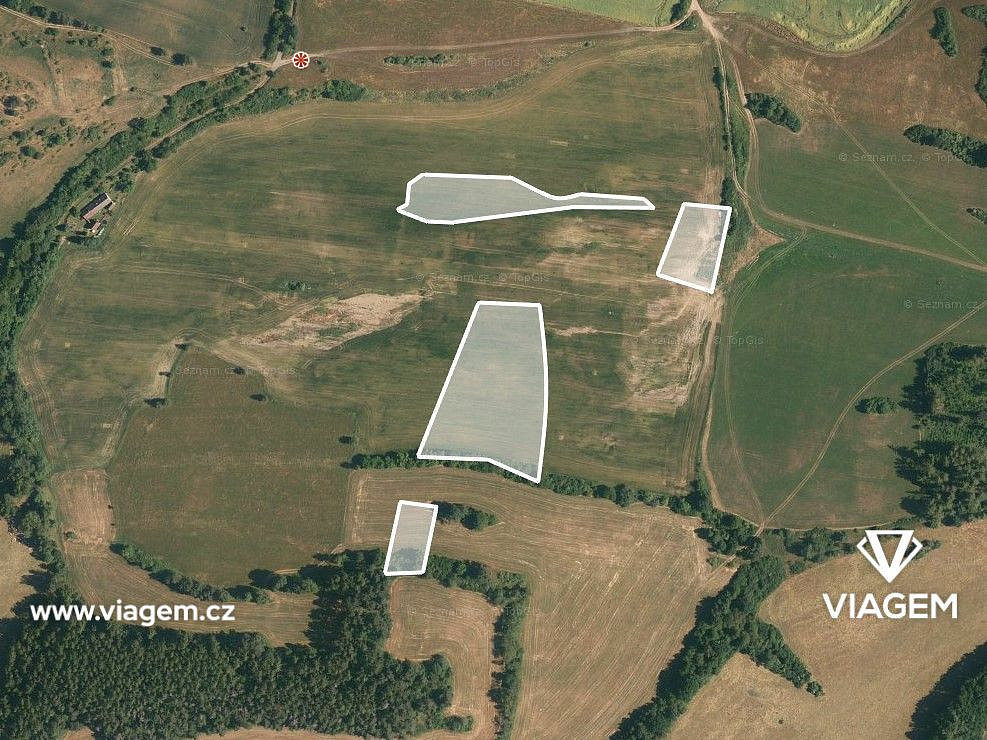 Prodej pole 2 575 m² – fotografie 2