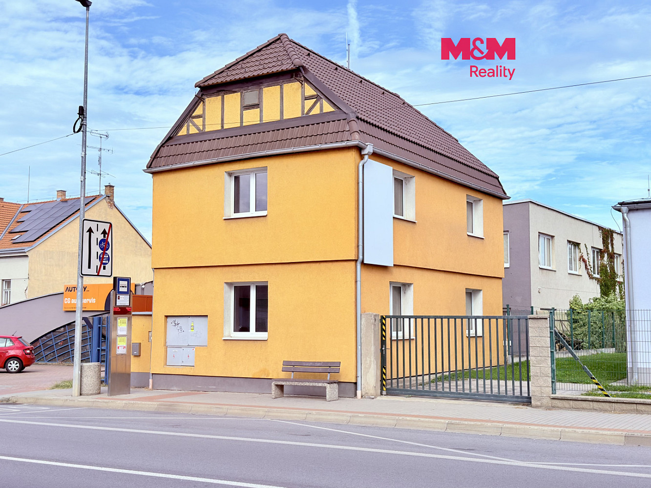 Pronájem kanceláře 135 m²
