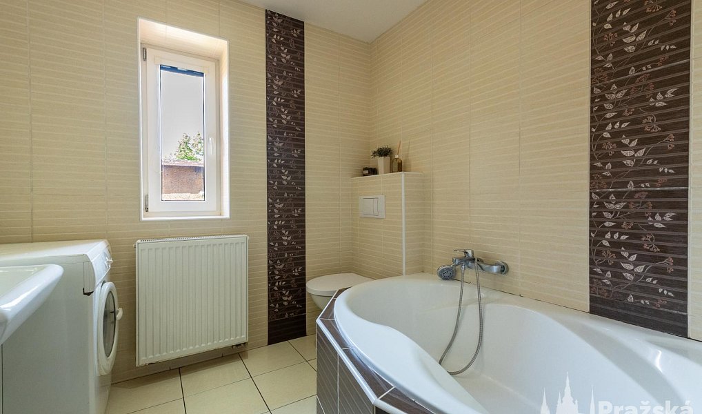Prodej domu 380 m² s pozemkem 1 000 m², Karviná – náhled fotky 5