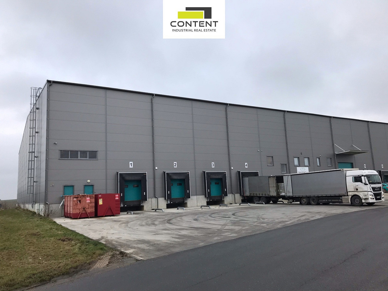 Pronájem skladovacích prostor 1 500 m² — photo 4