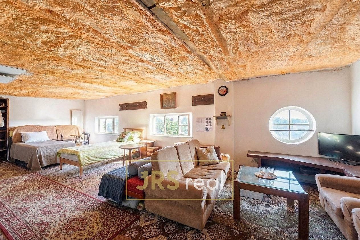 Prodej domu 400 m² s pozemkem 826 m² – fotografie 3