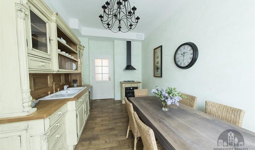 Pronájem bytu 4+kk 95 m², Praha – náhled fotky 9