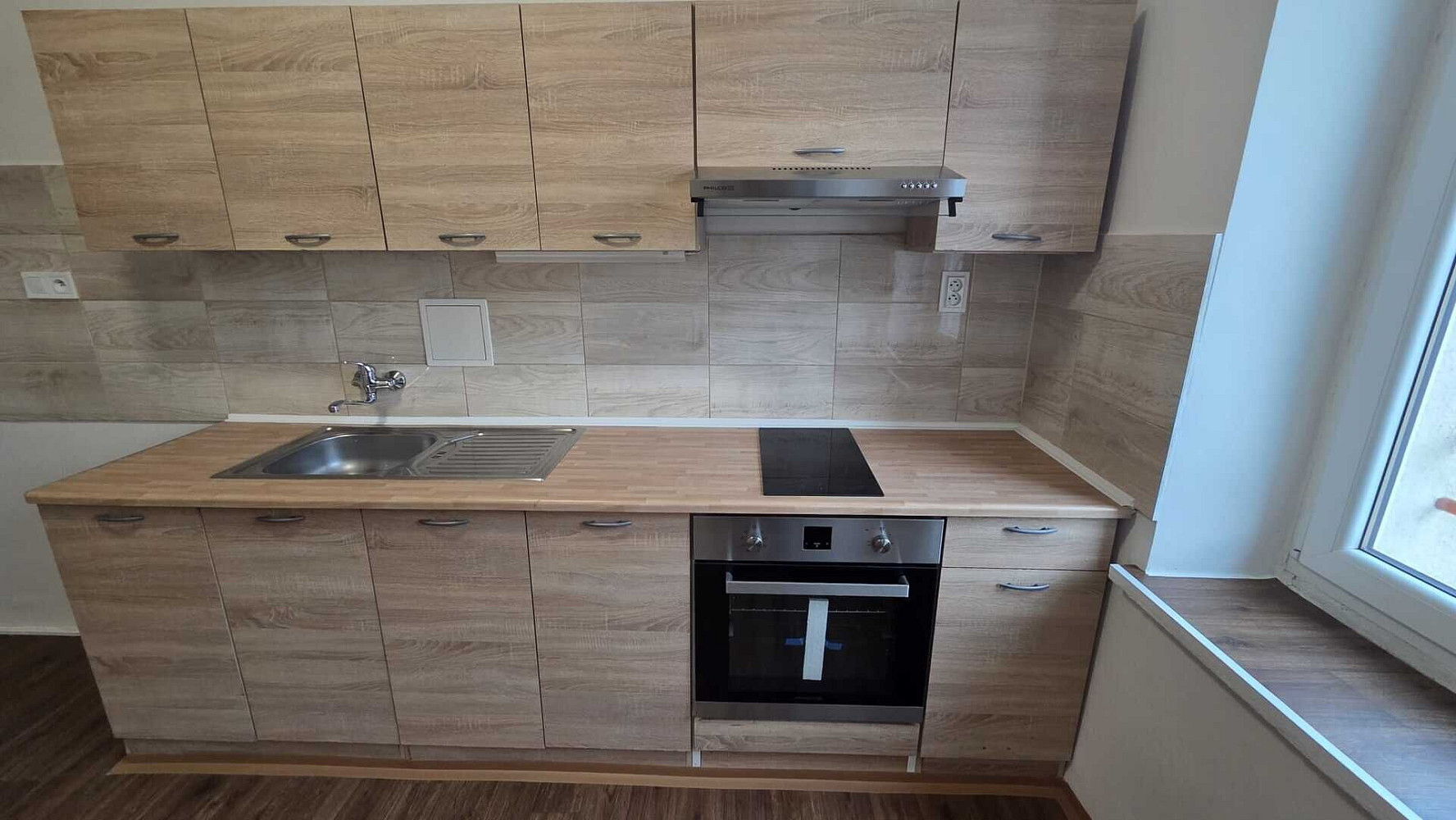 Pronájem bytu 2+1 56 m² – fotografie 2