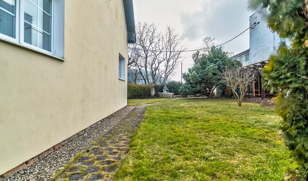 Prodej domu 170 m² s pozemkem 1 193 m², Nižbor – náhled fotky 6