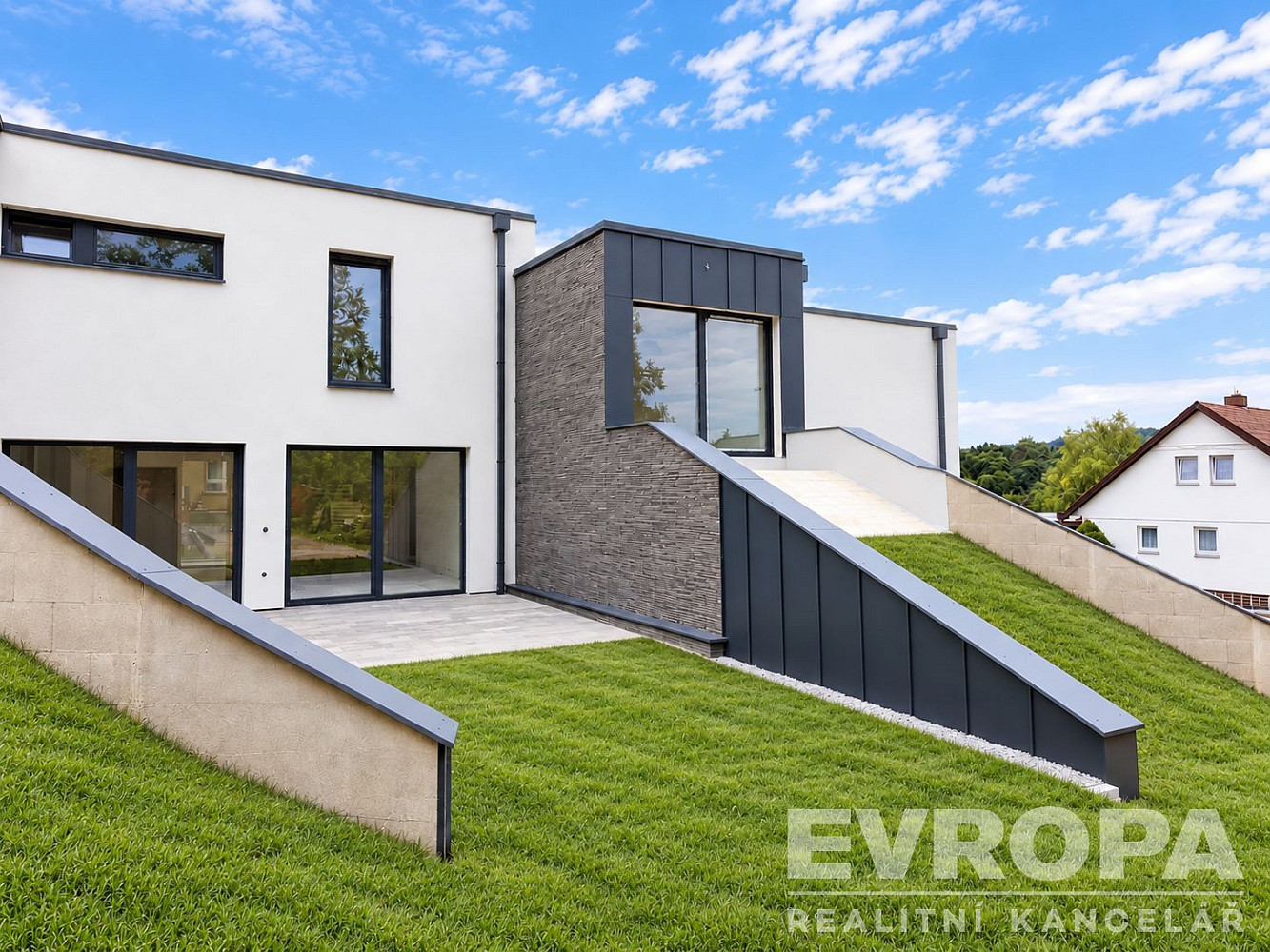 Prodej domu 145 m² s pozemkem 380 m² – fotografie 3
