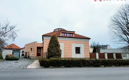 Pronájem domu 300 m² s pozemkem 724 m², Jiráskova, Tovačov - Tovačov I-Město, okres Přerov