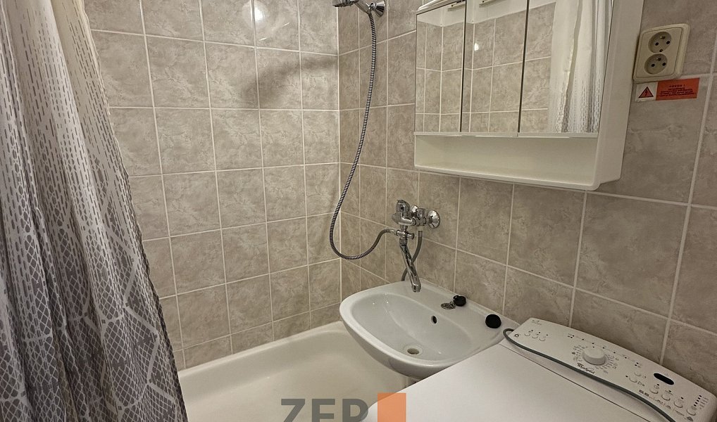 Pronájem bytu 2+kk 40 m², Liberec – náhled fotky 6