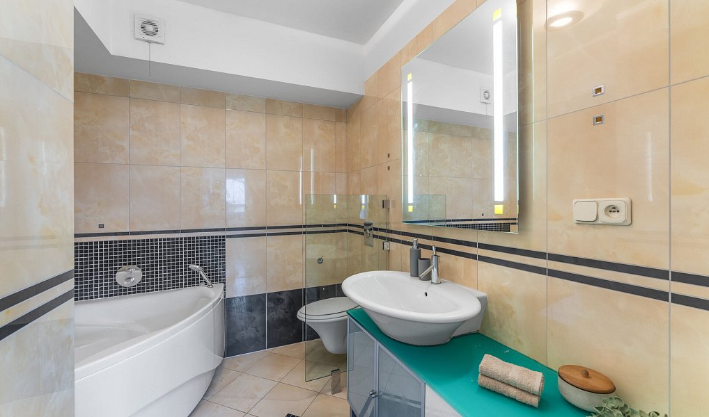 Prodej bytu 4+1 115 m², Praha – náhled fotky 9