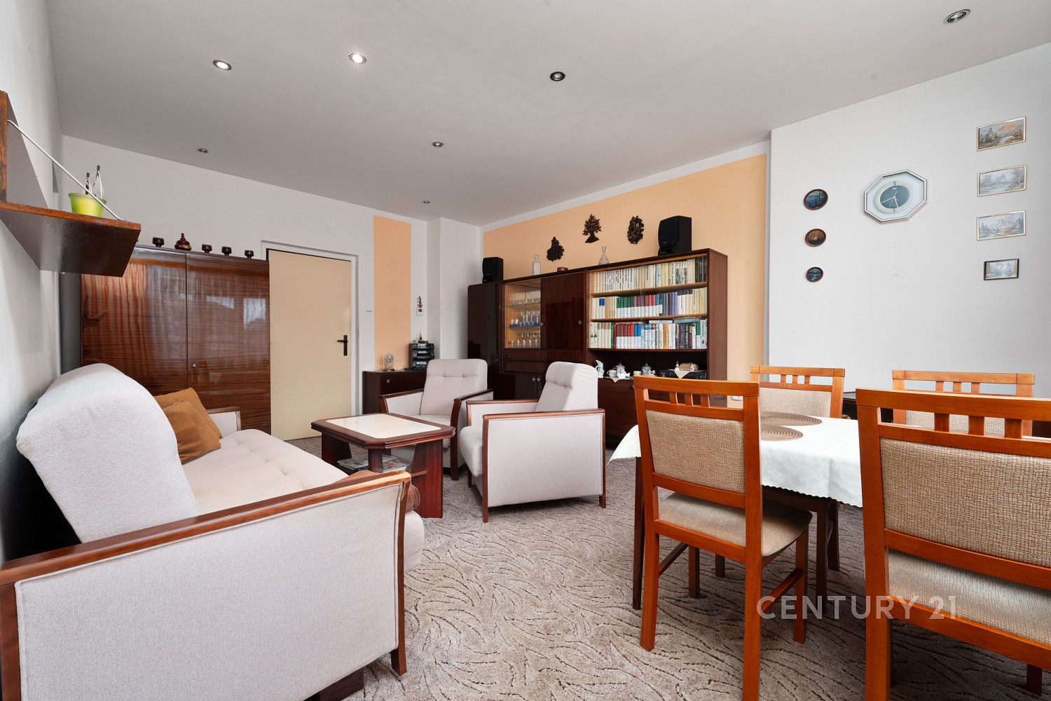 Prodej domu 220 m² s pozemkem 454 m² – fotografie 5