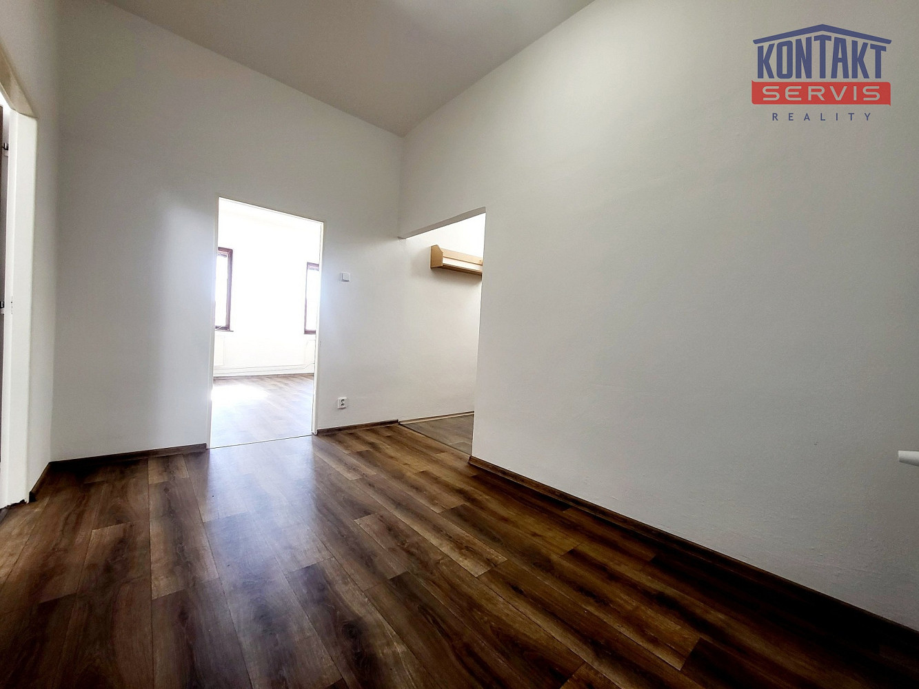 Pronájem bytu 3+1 70 m² — photo 2