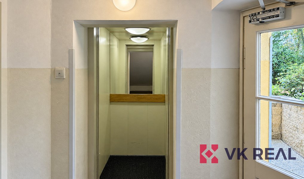 Pronájem bytu 2+kk 61 m², Praha – náhled fotky 11